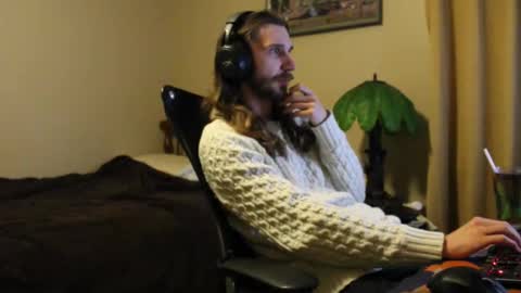 iwhitesmurf online show from December 2025 07:23:01 AM