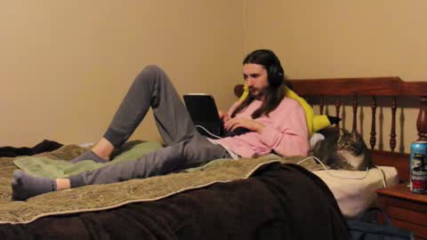 iwhitesmurf online show from December 2025 06:42:02 AM