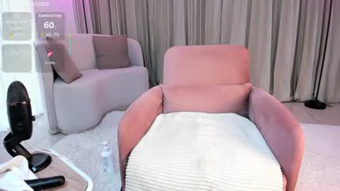 Snapshot of ixchelcherry chatting on June 2026 09:57:01 PM Ixchel online show from June 2026 09:57:01 PM