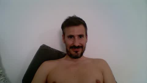 Casandro online show from October 2025 11:42:02 AM
