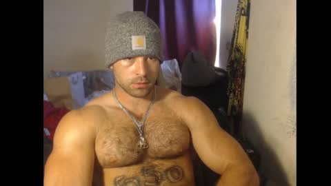 izak144 online show from April 2026 10:11:02 PM