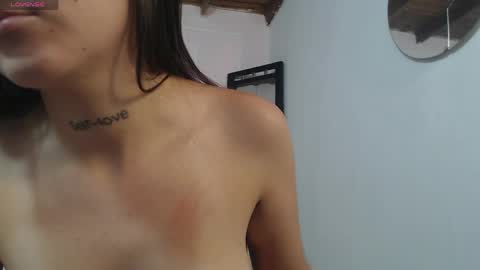 izelevans online show from April 2026 05:30:01 PM