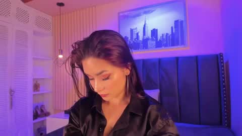 Izumi online show from April 2026 12:01:01 PM