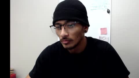 Snapshot of j0nnyk1ng chatting on February 2026 08:51:01 AM Mugen online show from February 2026 08:51:01 AM