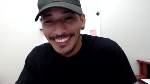 Snapshot of j0nnyk1ng chatting on February 2026 12:26:01 AM Mugen online show from February 2026 12:26:01 AM