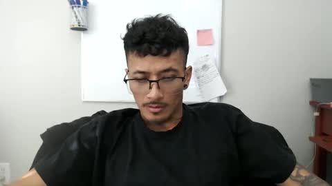 Snapshot of j0nnyk1ng chatting on February 2026 11:12:02 PM Mugen online show from February 2026 11:12:02 PM