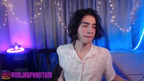Snapshot of j_a_x_x_x_o_n chatting on December 2024 09:49:02 AM Hey im Jaxxxon check my info online show from December 2024 09:49:02 AM