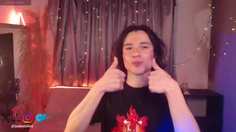 Snapshot of j_a_x_x_x_o_n chatting on January 2026 10:41:01 AM Hey im Jaxxxon check my info online show from January 2026 10:41:01 AM