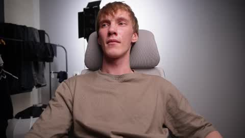 Danny online show from November 2025 09:37:02 AM