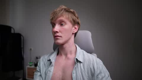 Danny online show from April 2026 04:44:02 AM