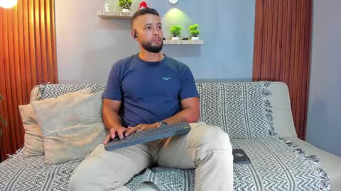 Calix  Independient model Insta and twt Calixsnake online show from March 2026 09:59:01 PM