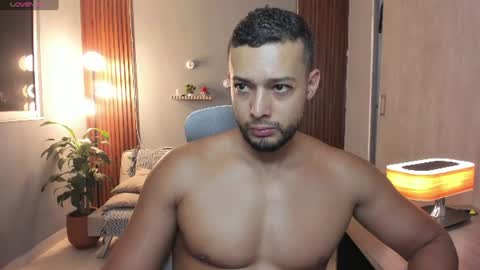Snapshot of j_calix chatting on June 2026 11:42:01 PM Calix Independient model Insta and twt Calixsnake online show from June 2026 11:42:01 PM