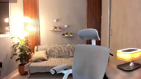 Calix  Independient model Insta and twt Calixsnake online show from July 2026 12:16:01 AM