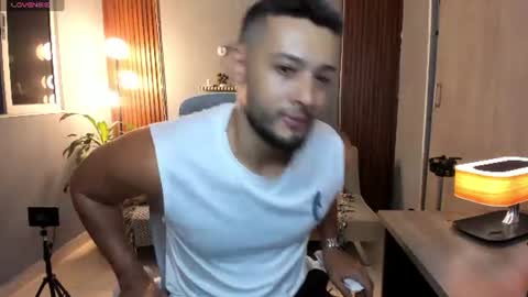 Calix  Independient model Insta and twt Calixsnake online show from July 2026 11:30:01 PM