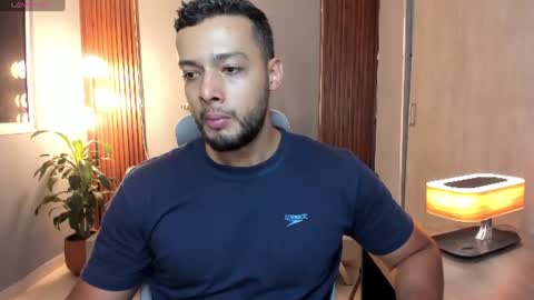 Calix  Independient model Insta and twt Calixsnake online show from July 2026 11:24:02 PM