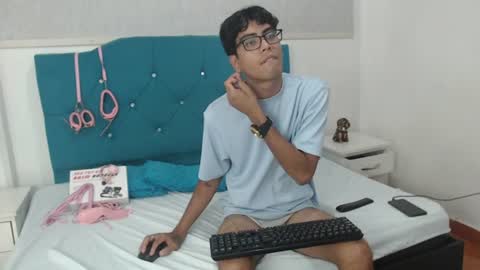 Snapshot of jacck_black chatting on July 2026 02:21:01 PM jacck_black online show from July 2026 02:21:01 PM