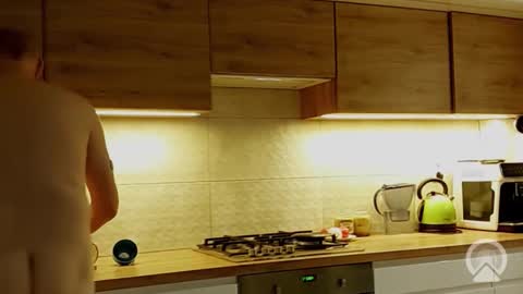 jacek___1 online show from October 2025 04:06:02 PM