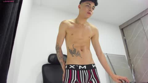 Snapshot of jack_carrington chatting on May 2026 12:29:01 AM jack online show from May 2026 12:29:01 AM