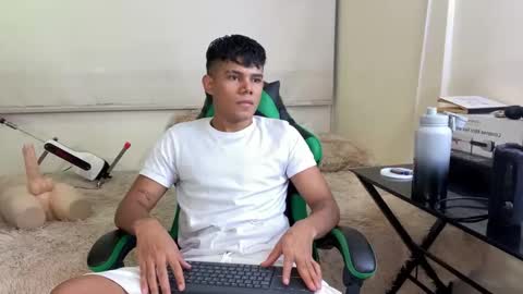 JACK CASTELL online show from January 2026 11:36:01 PM