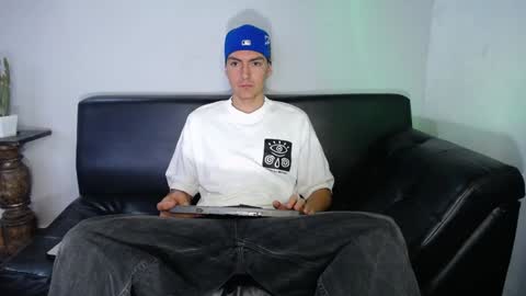 Snapshot of jack_norizz chatting on January 2025 12:15:02 PM INDEPENDENT MODEL online show from January 2025 12:15:02 PM