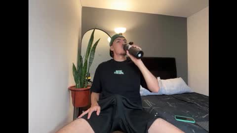 INDEPENDENT MODEL online show from February 2026 11:28:02 AM