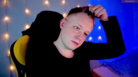 Snapshot of jack_only__ chatting on October 2025 09:53:01 PM Anton online show from October 2025 09:53:01 PM