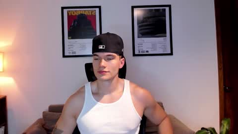 Snapshot of jackboy_2000 chatting on October 2025 10:10:02 AM Jack J online show from October 2025 10:10:02 AM