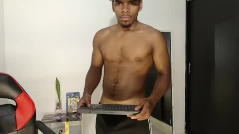 Snapshot of jackboy_22 chatting on May 2026 12:10:01 PM Jack online show from May 2026 12:10:01 PM