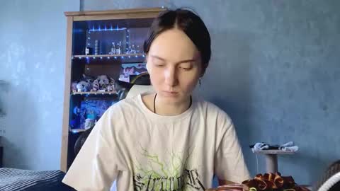 Snapshot of jackelineboldon chatting on November 2025 06:24:02 AM Alice online show from November 2025 06:24:02 AM