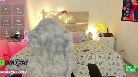 Jacky online show from February 2025 11:49:02 AM