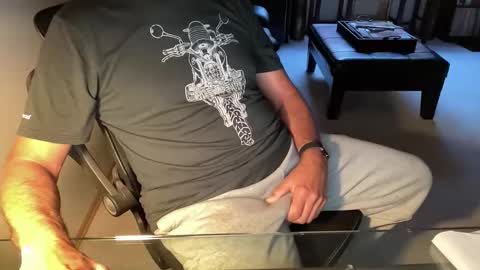 jacker65 online show from October 2025 05:02:02 PM