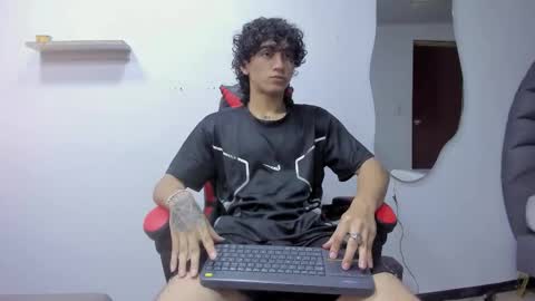 Jackes Taylor online show from October 2025 05:29:02 AM