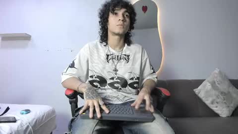 Jackes Taylor online show from March 2026 06:06:02 AM