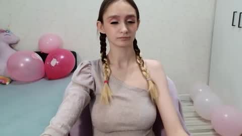 Snapshot of jackie__morgan chatting on December 2024 08:27:01 AM jackie__morgan online show from December 2024 08:27:01 AM