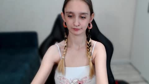 Snapshot of jackie__morgan chatting on December 2024 01:22:01 AM jackie__morgan online show from December 2024 01:22:01 AM