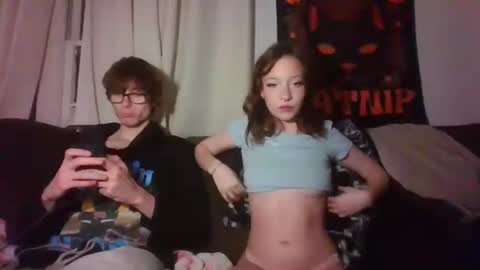 sophi scott online show from October 2025 06:38:01 AM