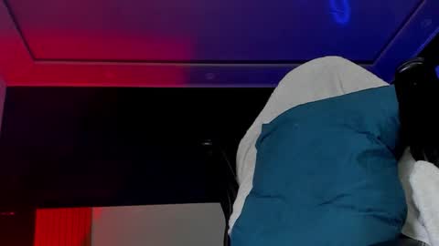 Jack online show from December 2025 04:50:01 AM