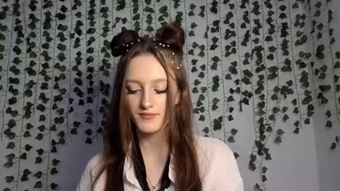 Lisa online show from February 2026 12:31:01 PM