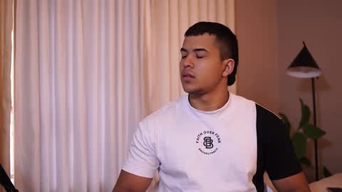 Jackson Bell online show from December 2025 01:17:01 PM