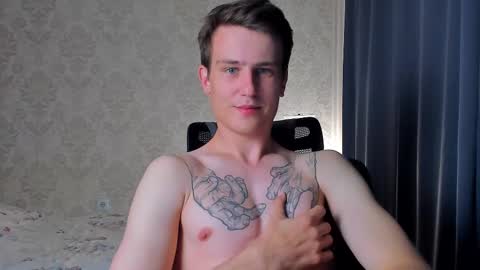 Nikolay online show from September 2025 08:08:02 PM