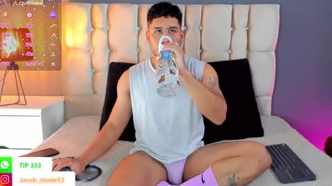 Snapshot of jacob_steele1 chatting on September 2025 08:32:02 PM Jacob online show from September 2025 08:32:02 PM