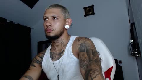 Michael Caicedo online show from February 2025 03:00:02 AM