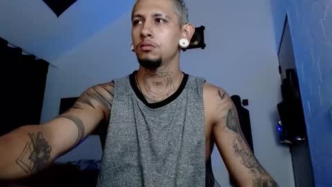 Michael Caicedo online show from February 2025 03:33:01 AM