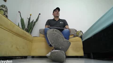 Jacob And Jayden online show from December 2025 07:19:02 PM