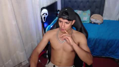 Jacobbakerr online show from February 2026 04:43:01 AM