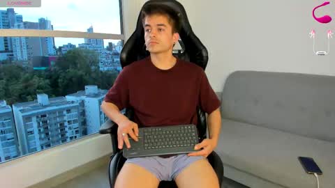 JACOB STONES online show from November 2025 10:12:01 PM