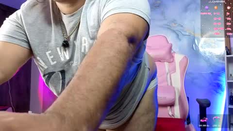 Snapshot of jacoob_woods chatting on April 2026 06:12:01 PM daddy sir master bear online show from April 2026 06:12:01 PM