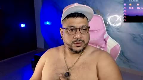 Snapshot of jacoob_woods chatting on May 2026 12:11:02 PM daddy sir master bear online show from May 2026 12:11:02 PM