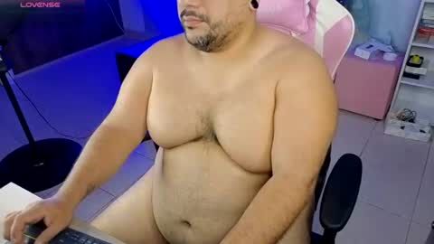 Snapshot of jacoob_woods chatting on July 2026 09:57:01 AM daddy sir master bear online show from July 2026 09:57:01 AM