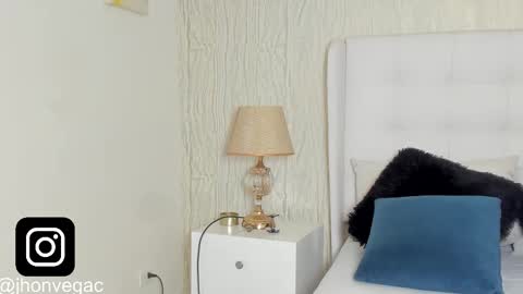 Jacub online show from October 2025 02:04:02 AM